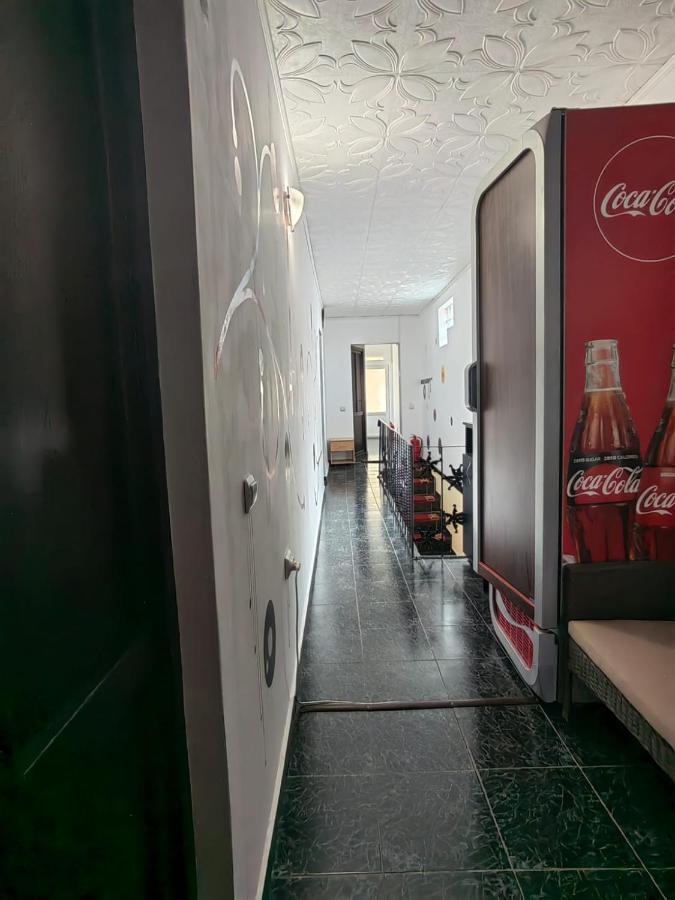 Casa Alexandru Hotell Două Mai Exteriör bild